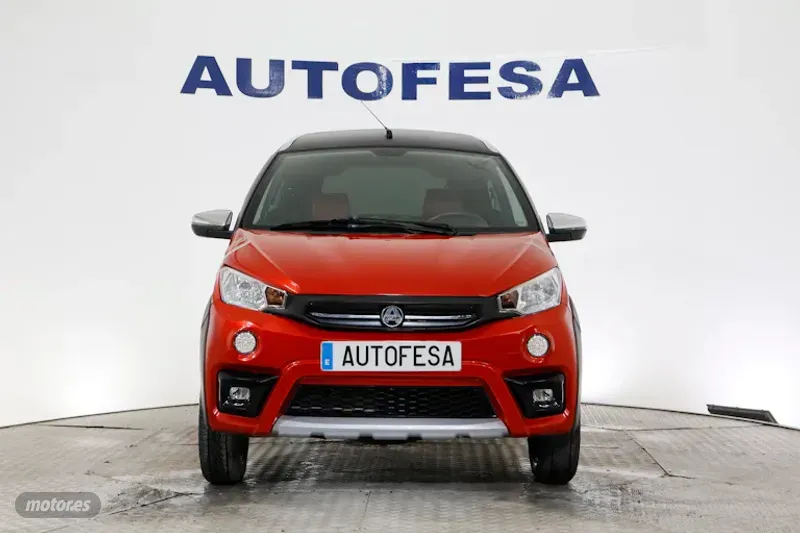 aixam crossover 2021 / 17.900km. foto grande (2)