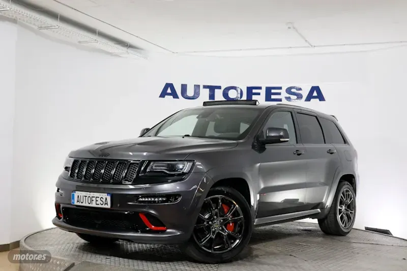 Foto jeep grand cherokee 2015 / 219.900km.