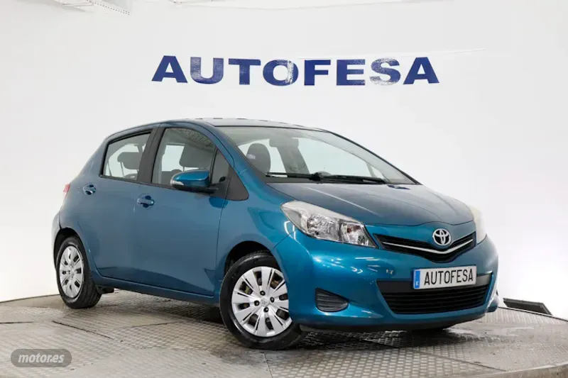 toyota yaris 2012 / 133.472km. foto grande (3)