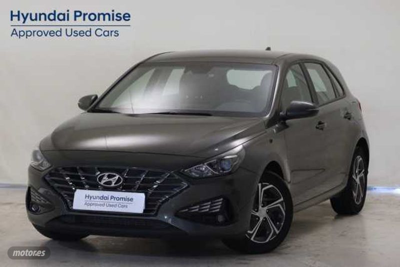 Hyundai i30 1.0 TGDI Klass LR 48V 120 de 2024 con 12.031 Km por 21.990 EUR. en Guipuzcoa