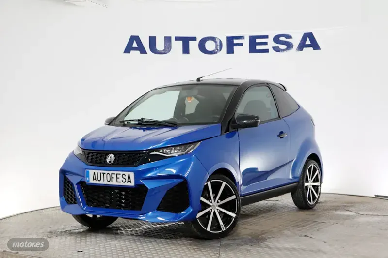 Foto aixam coupé 2024 / 6.800km.
