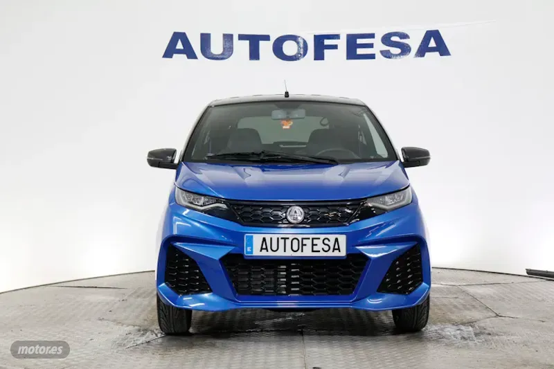 aixam coupé 2024 / 6.800km. foto grande (2)