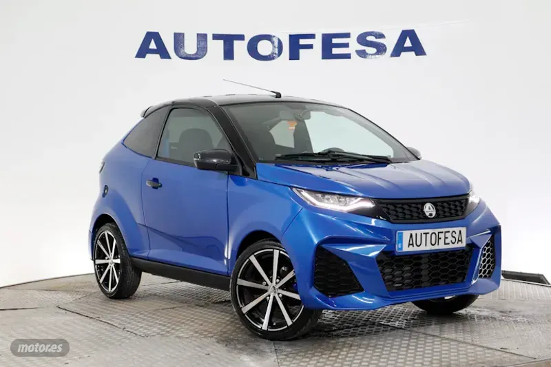 aixam coupé 2024 / 6.800km. foto grande (3)