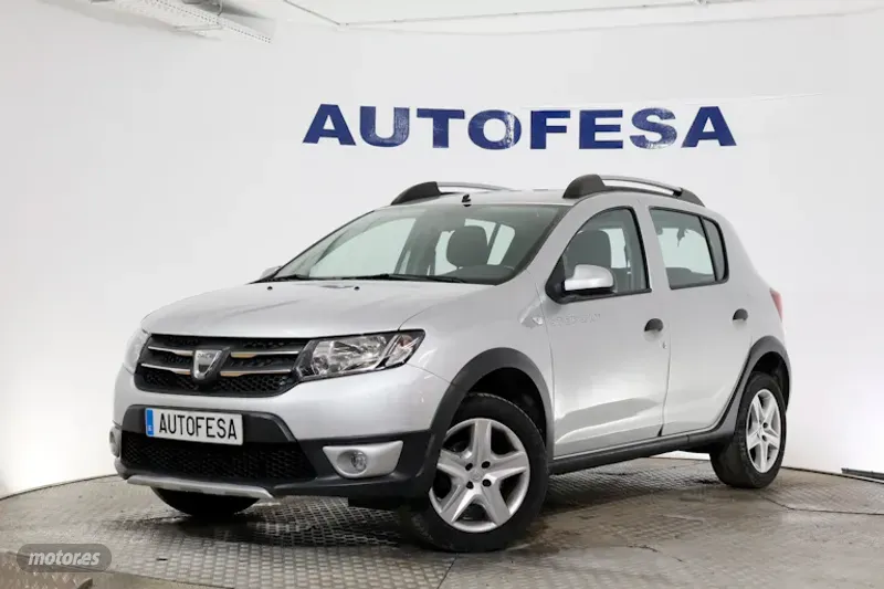 Foto dacia sandero 2014 / 99.100km.