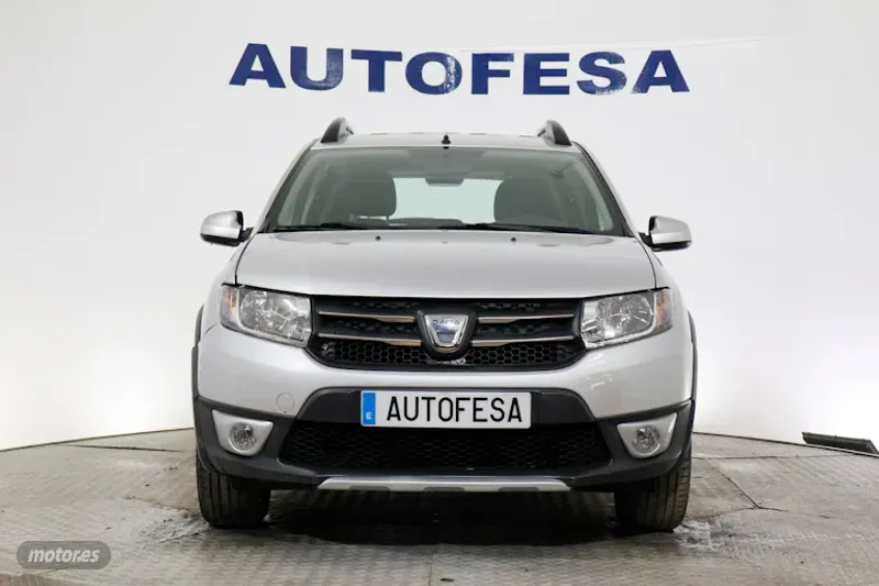 dacia sandero 2014 / 99.100km. foto grande (2)