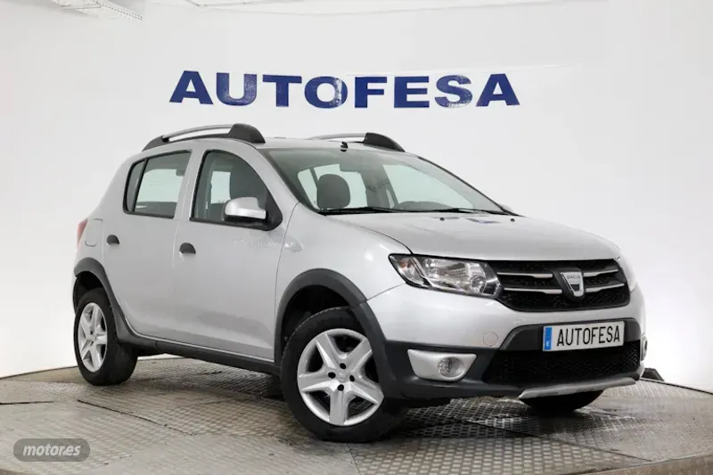 dacia sandero 2014 / 99.100km. foto grande (3)