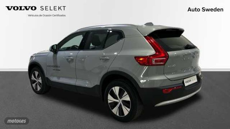 volvo xc40 2025 / 104km. foto grande (2)