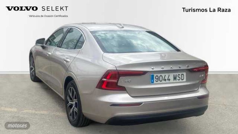 volvo s60 2024 / 18.597km. foto grande (2)