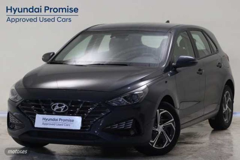 Foto hyundai i30 2024 / 12.380km.