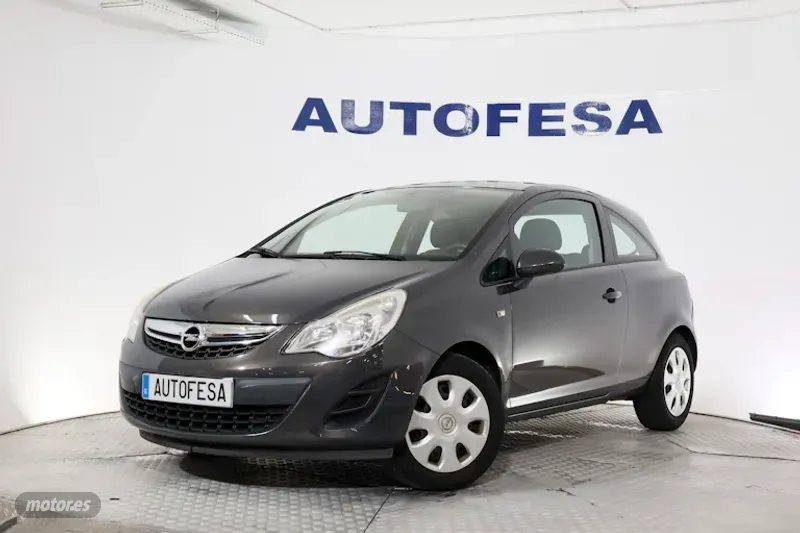 Foto opel corsa 2013 / 117.500km.