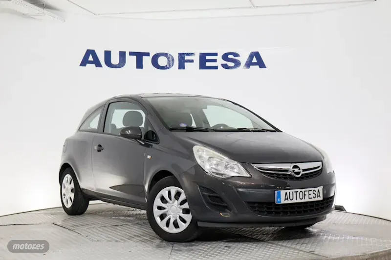 opel corsa 2013 / 117.500km. foto grande (3)