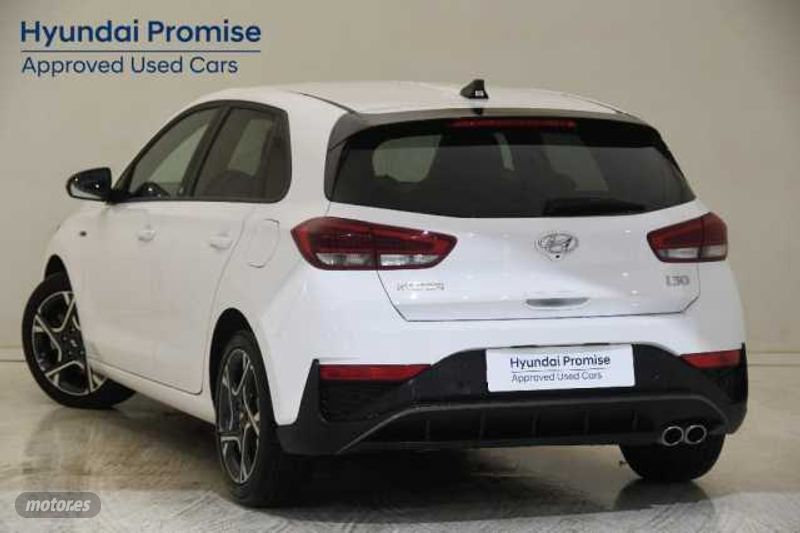 hyundai i30 2024 / 17.242km. foto grande (3)