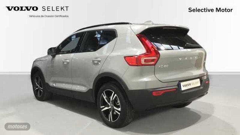 volvo xc40 2025 / 1km. foto grande (2)