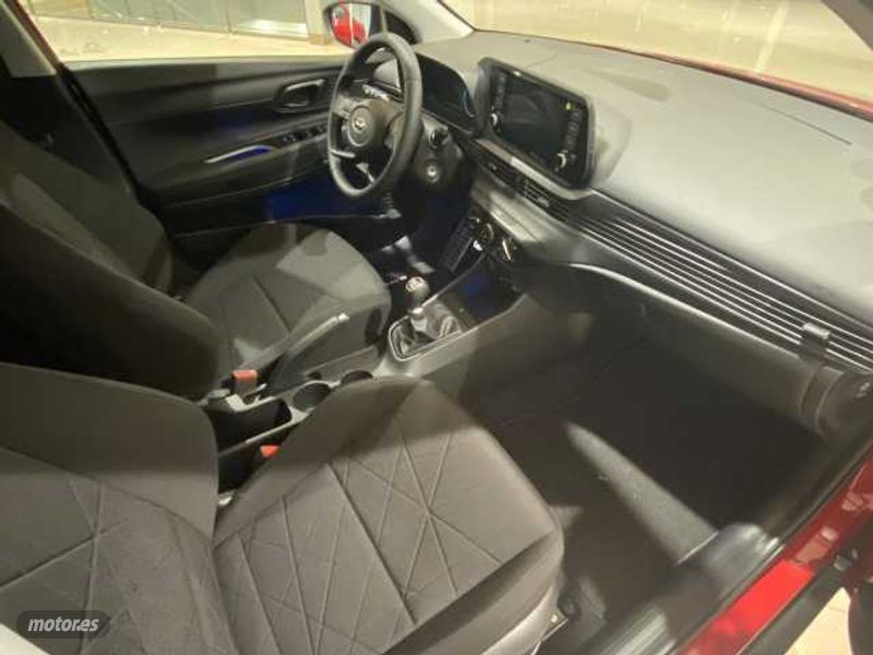 hyundai bayon 2025 / 15km. foto grande (3)