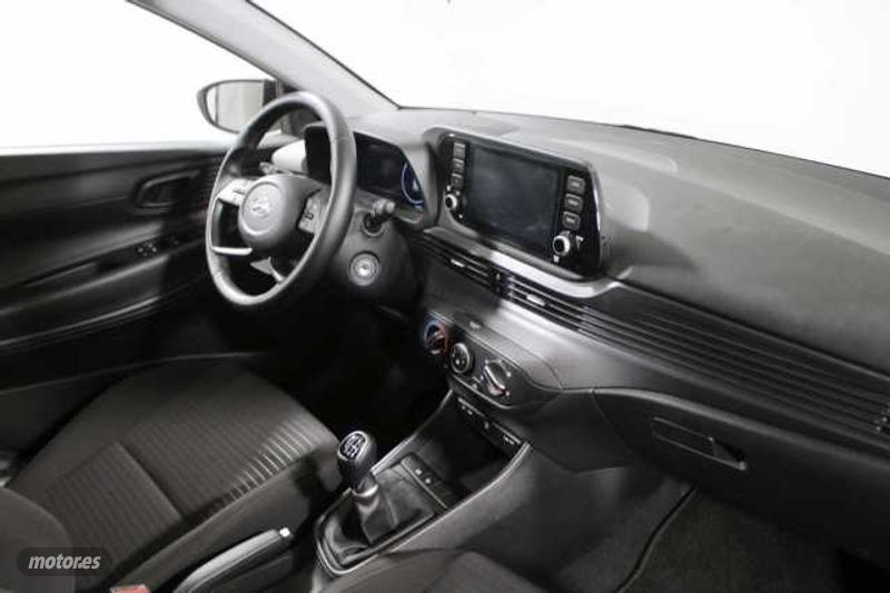 hyundai i20 2022 / 13.678km. foto grande (3)