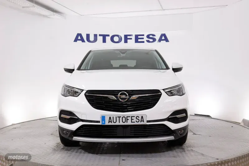 opel grandland x 2018 / 68.200km. foto grande (2)