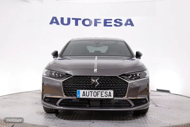 ds ds 9 2022 / 10.600km. foto grande (2)