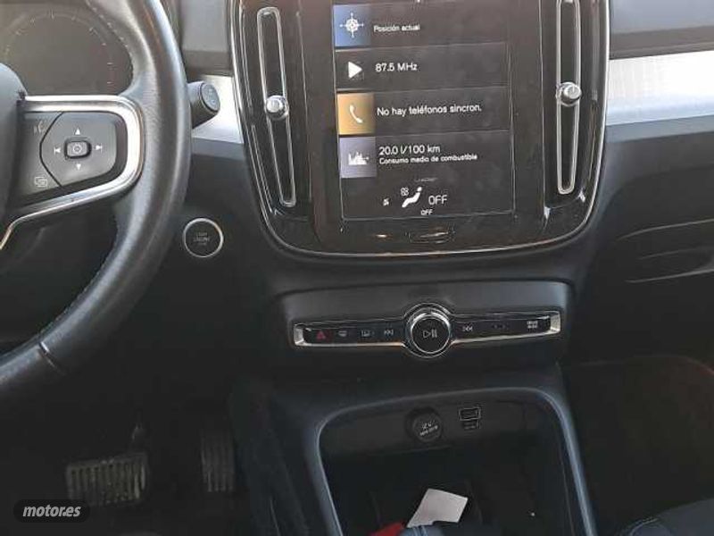 volvo xc40 2019 / 71.922km. foto grande (3)