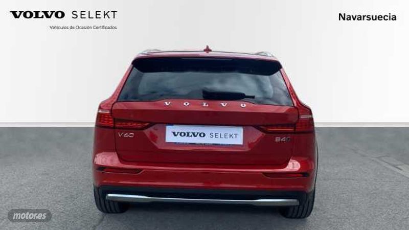 volvo v 60 2022 / 70.817km. foto grande (2)