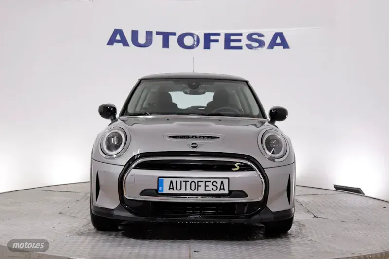 mini 3 / 5 puertas 2023 / 12.400km. foto grande (2)