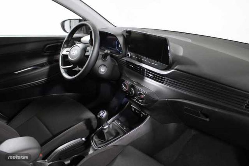hyundai i20 2024 / 6.025km. foto grande (3)