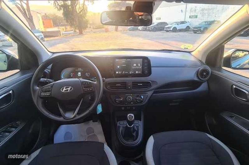 hyundai i10 2024 / 19.085km. foto grande (3)