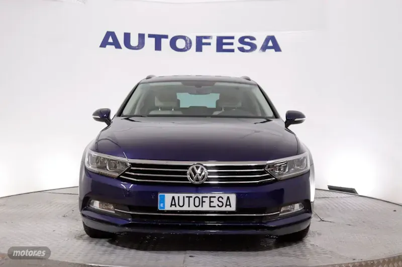 volkswagen passat 2019 / 112.700km. foto grande (2)