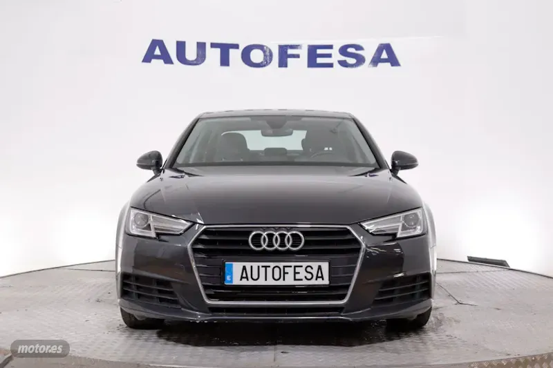 audi a4 2019 / 110.600km. foto grande (2)
