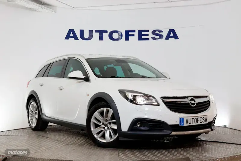 opel insignia 2016 / 102.476km. foto grande (3)