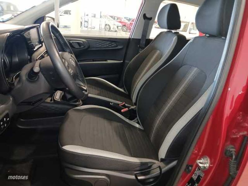 hyundai i10 2021 / 12.560km. foto grande (3)