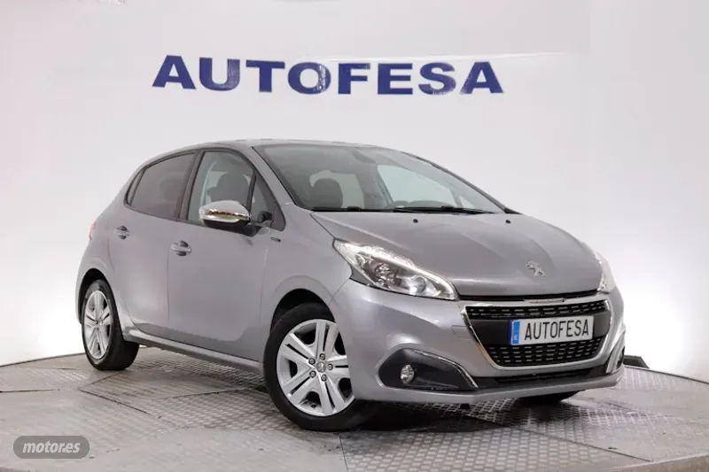 peugeot 208 2019 / 61.900km. foto grande (3)