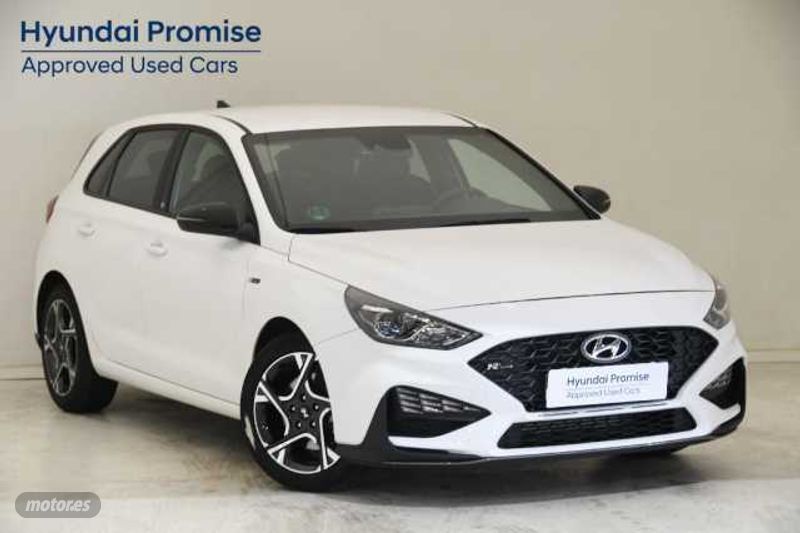 hyundai i30 2024 / 16.884km. foto grande (2)