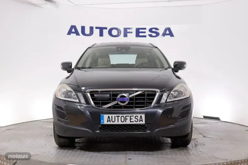 volvo xc 60 2011 / 199.500km. foto grande (2)