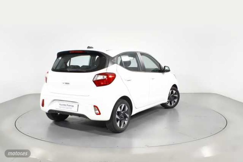 hyundai i10 2024 / 7.650km. foto grande (2)