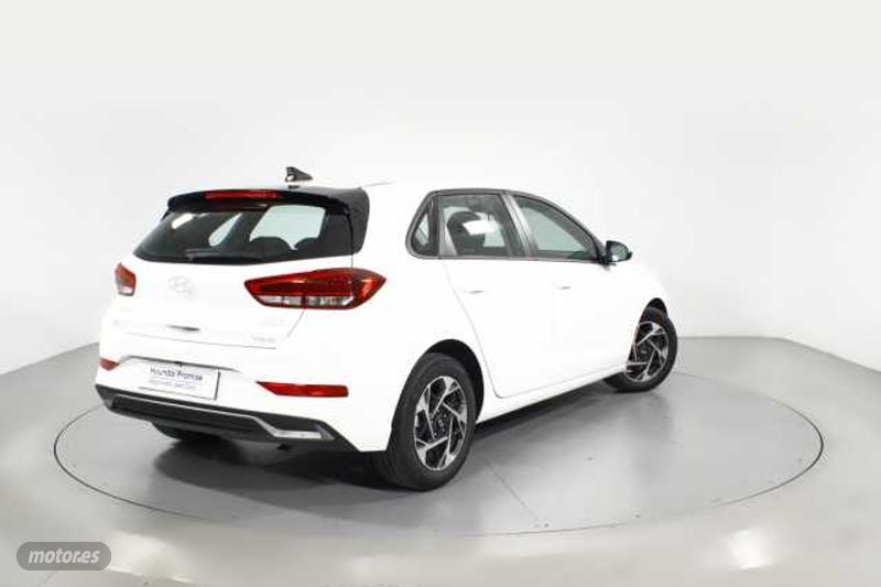 hyundai i30 2024 / 7.594km. foto grande (2)