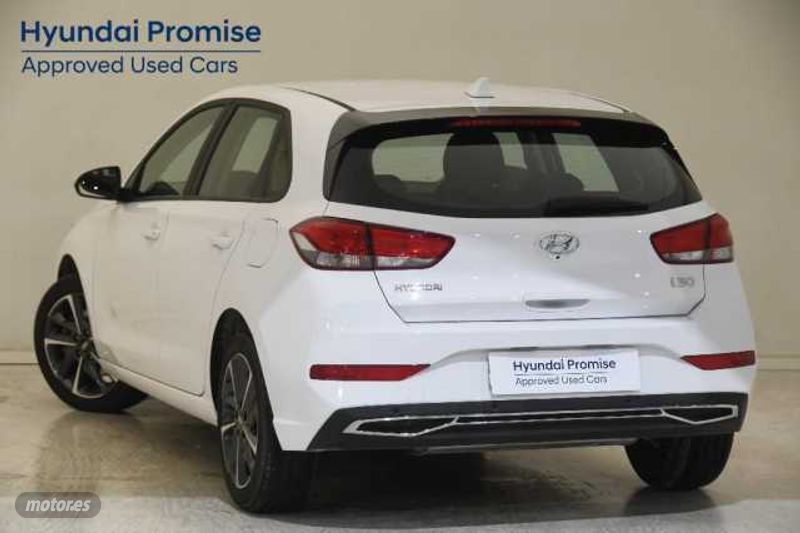 hyundai i30 2024 / 11.646km. foto grande (3)