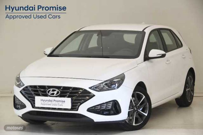 Foto hyundai i30 2024 / 10.754km.