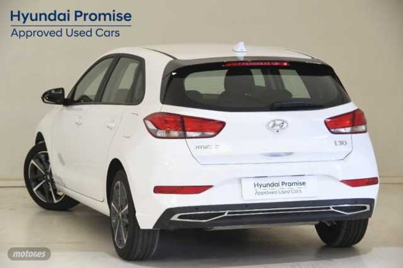 hyundai i30 2024 / 10.754km. foto grande (3)