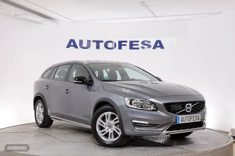 volvo v 60 2015 / 69.500km. foto grande (3)