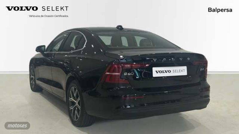 volvo s60 2024 / 21.967km. foto grande (2)