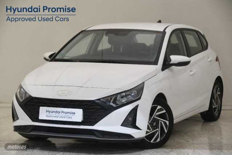 Hyundai i10 10 mpi 2020 matriculacion  de segunda mano - Hyundai i20 1.2 MPI Klass de 2024 con 13.339 Km por 17.490 EUR. en Tarragona