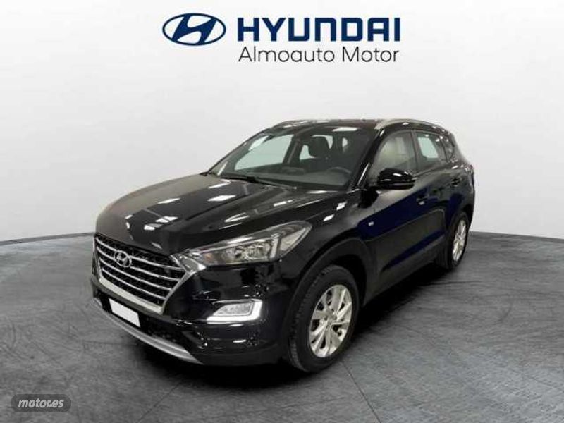 Volvo xc40 con cierre centralizado  de segunda mano - Hyundai Tucson Tucson 1.6CRDI 48V SLE 4x2 de 2019 con 57.800 Km por 19.500 EUR. en Madrid