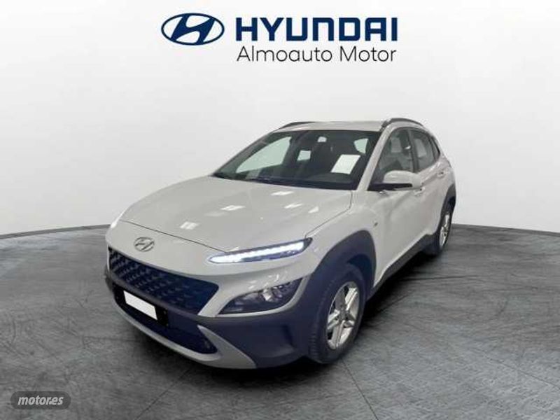 Hyundai kona segunda mano  de segunda mano - Hyundai Kona 1.0 TGDI 48V Maxx 4x2 de 2021 con 29.000 Km por 18.900 EUR. en Madrid
