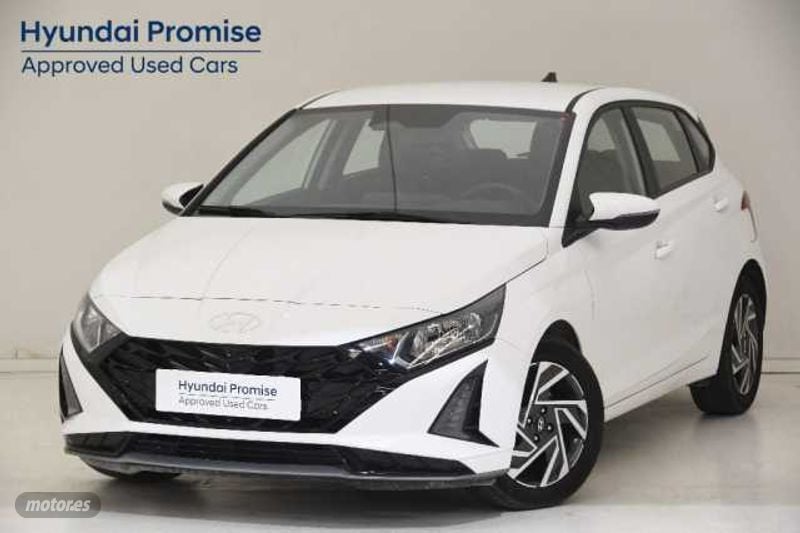 Hyundai i20 2022 abs  de segunda mano - Hyundai i20 1.0 TGDI Klass 100 de 2024 con 15.444 Km por 18.900 EUR. en Girona