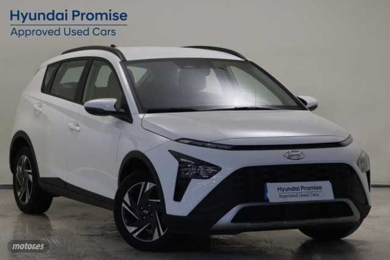 hyundai bayon 1.2 mpi maxx de 2024 con 12.006 km por 17.900 eur. en girona foto grande (2)