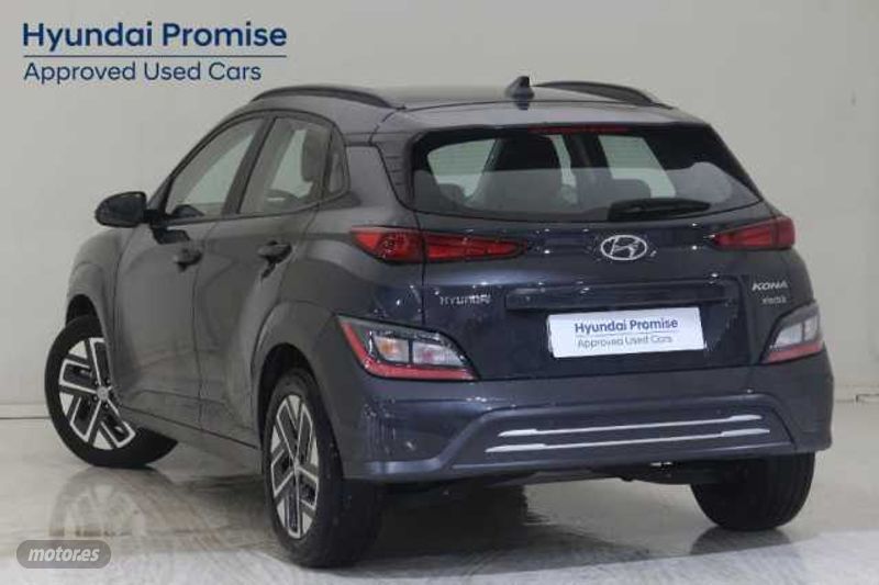 hyundai kona electric maxx 100kw de 2023 con 17.018 km por 22.900 eur. en girona foto grande (3)