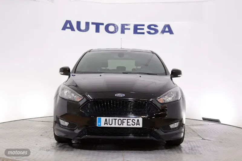 ford focus 2017 / 123.600km. foto grande (2)