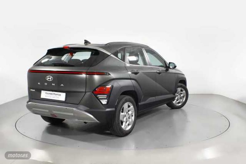 hyundai kona 1.0 tgdi flexx 4x2 de 2024 con 13.250 km por 25.500 eur. en barcelona foto grande (2)