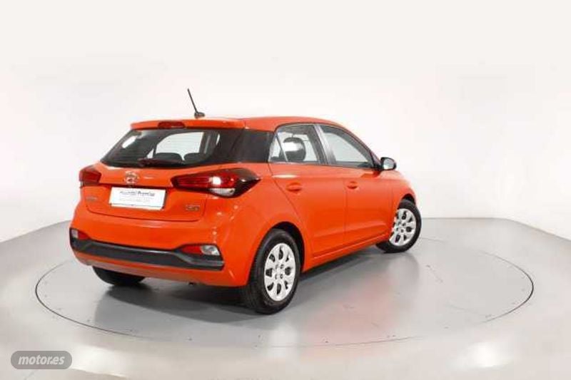 hyundai i20 1.0 tgdi essence le 100 de 2019 con 72.590 km por 13.200 eur. en barcelona foto grande (2)