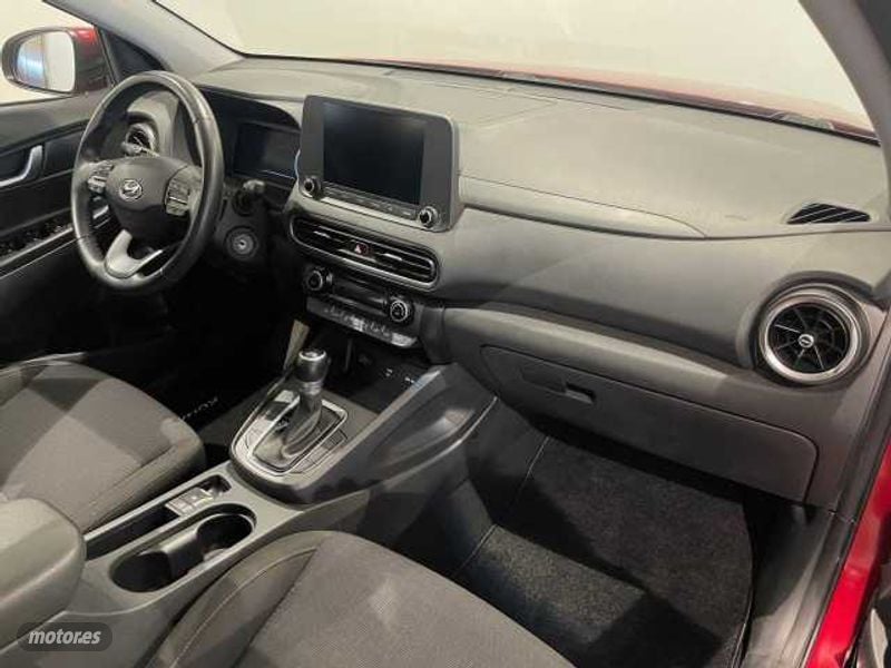 hyundai kona 1.6 gdi dt maxx de 2022 con 53.500 km por 22.500 eur. en barcelona foto grande (3)